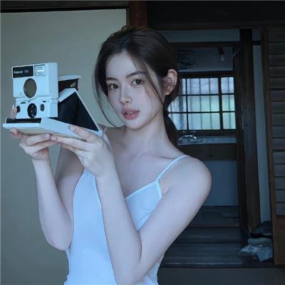 艾拉‧辛德斯